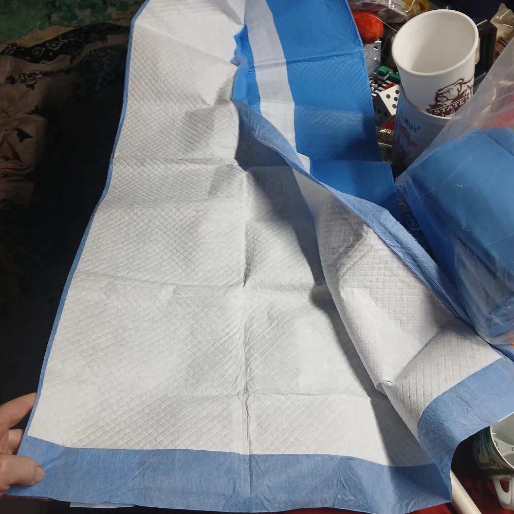 Disposable Blue Underpads- Baby Changing- Dog Training- Incontinence Etc X7